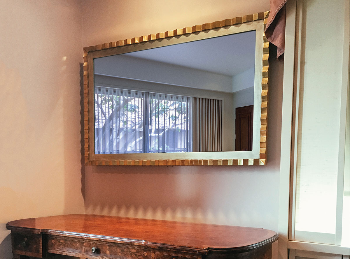 The Best TV Mirror Glass Mirror Glass for TV for Every Room in the Home