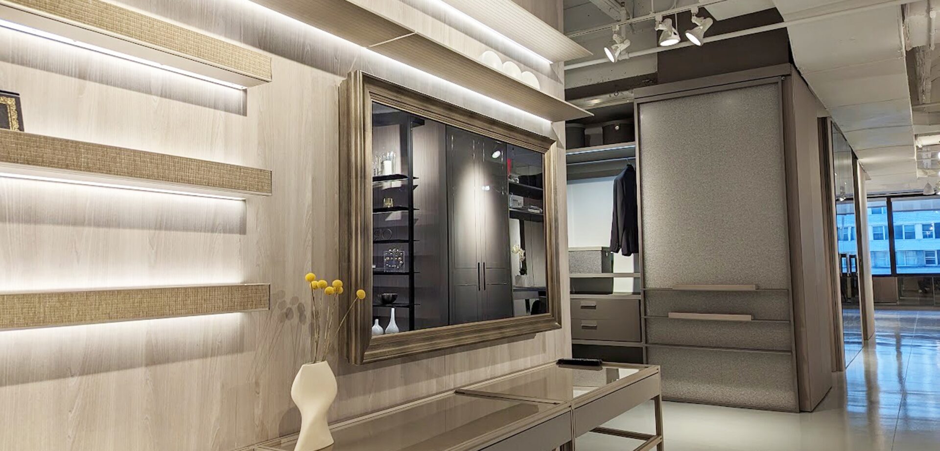 ornare nyc manhattan showroom banner image off